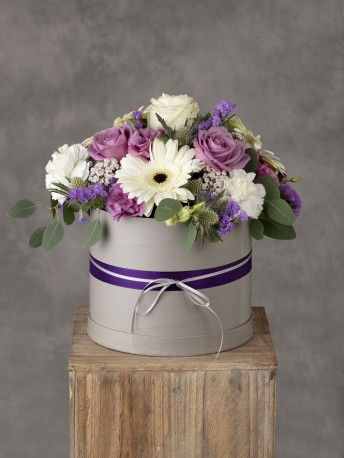 Vintage Rosie Hatbox
