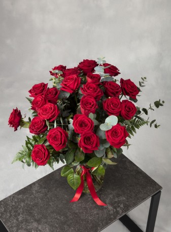 24 Long Stem Red Rose Bouquet