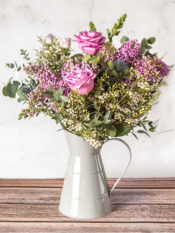 Amour Jug Bouquet