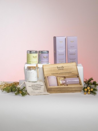 Herb Dublin Deluxe Christmas Hamper