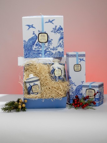 Ultimate Blue Hamper