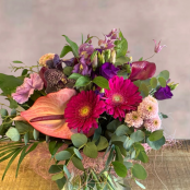 Spring Vase Delight